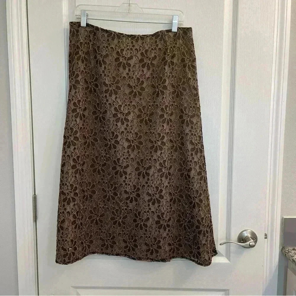 Embroidered Floral Lined Skirt by Collin Creek